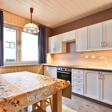 Na Zagroniu 이스테브나